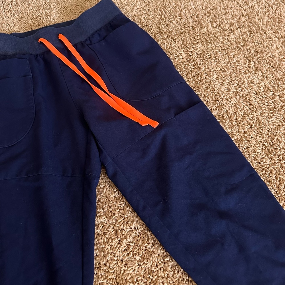 SOLD NA HTF Figs Navy Qua Jogger Pants XXS - Picture 6 of 13